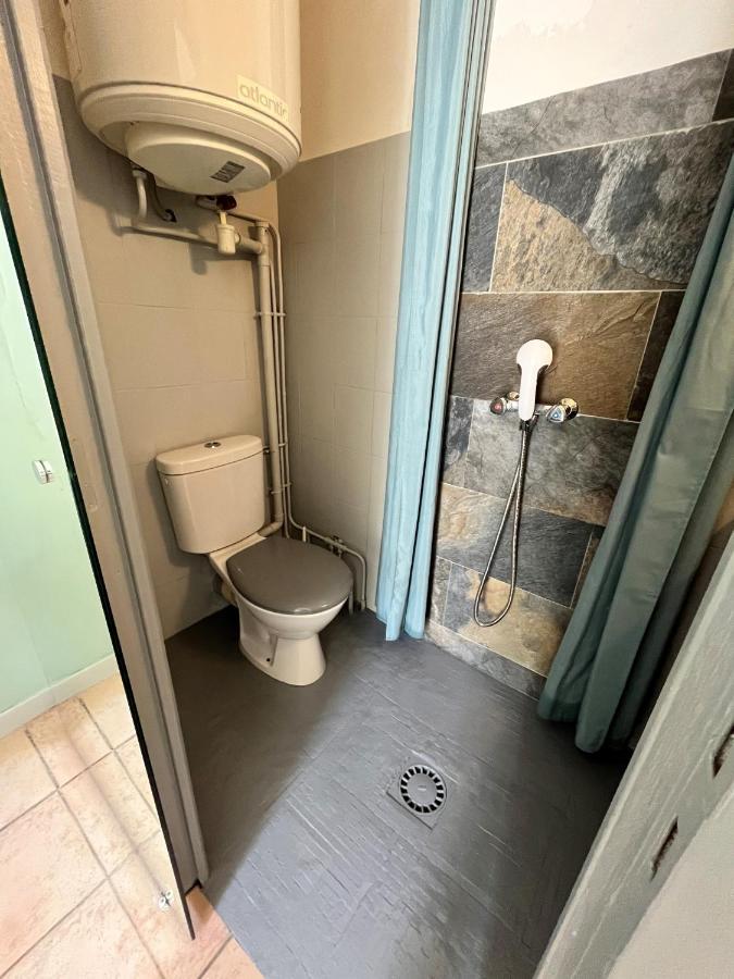 Apartment Aix-en-provence, Proche Toutes Comodites Et Axes Routiers, Linges Fournis