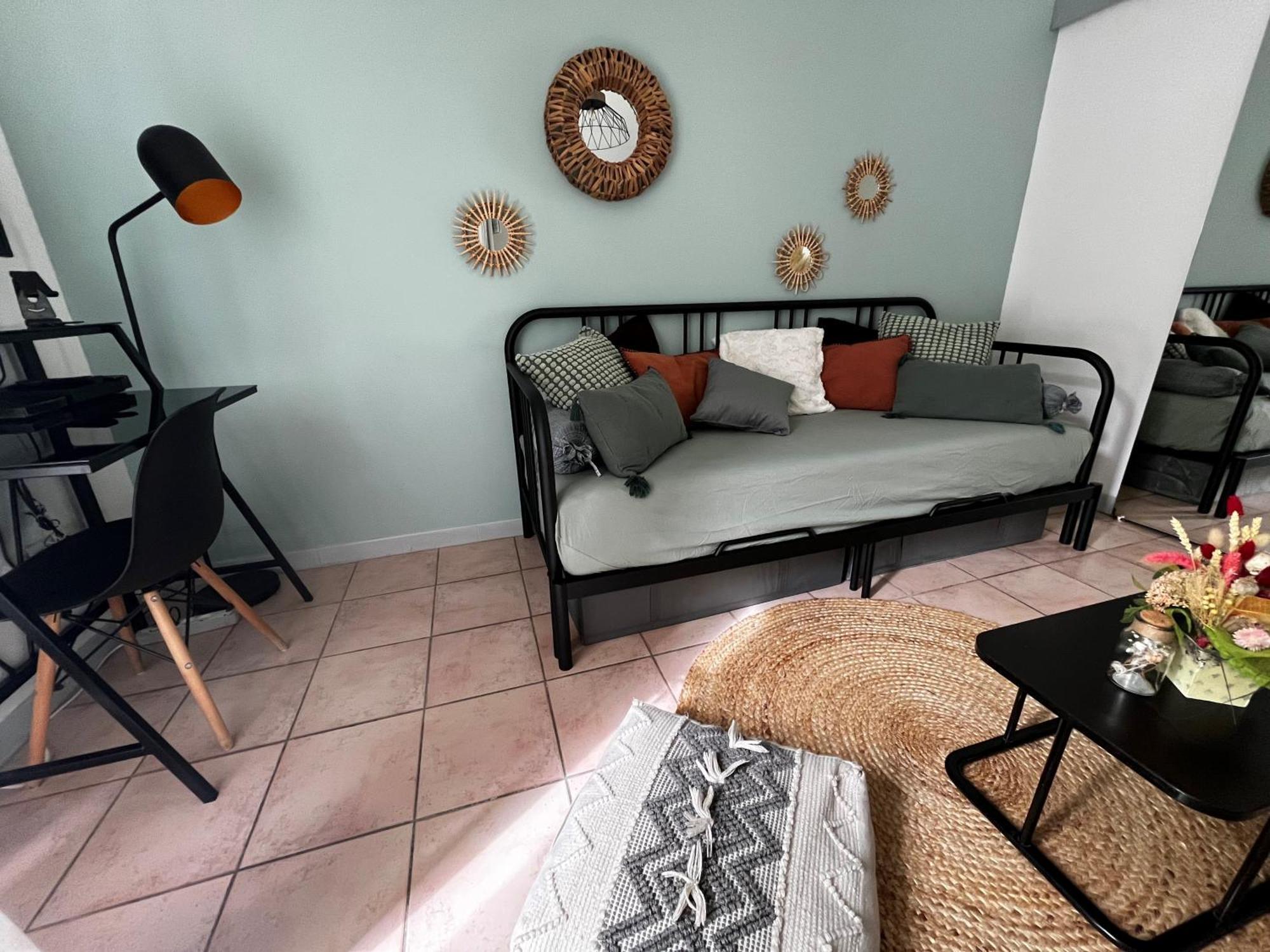 Aix-en-provence, Proche Toutes Comodites Et Axes Routiers, Linges Fournis Apartment